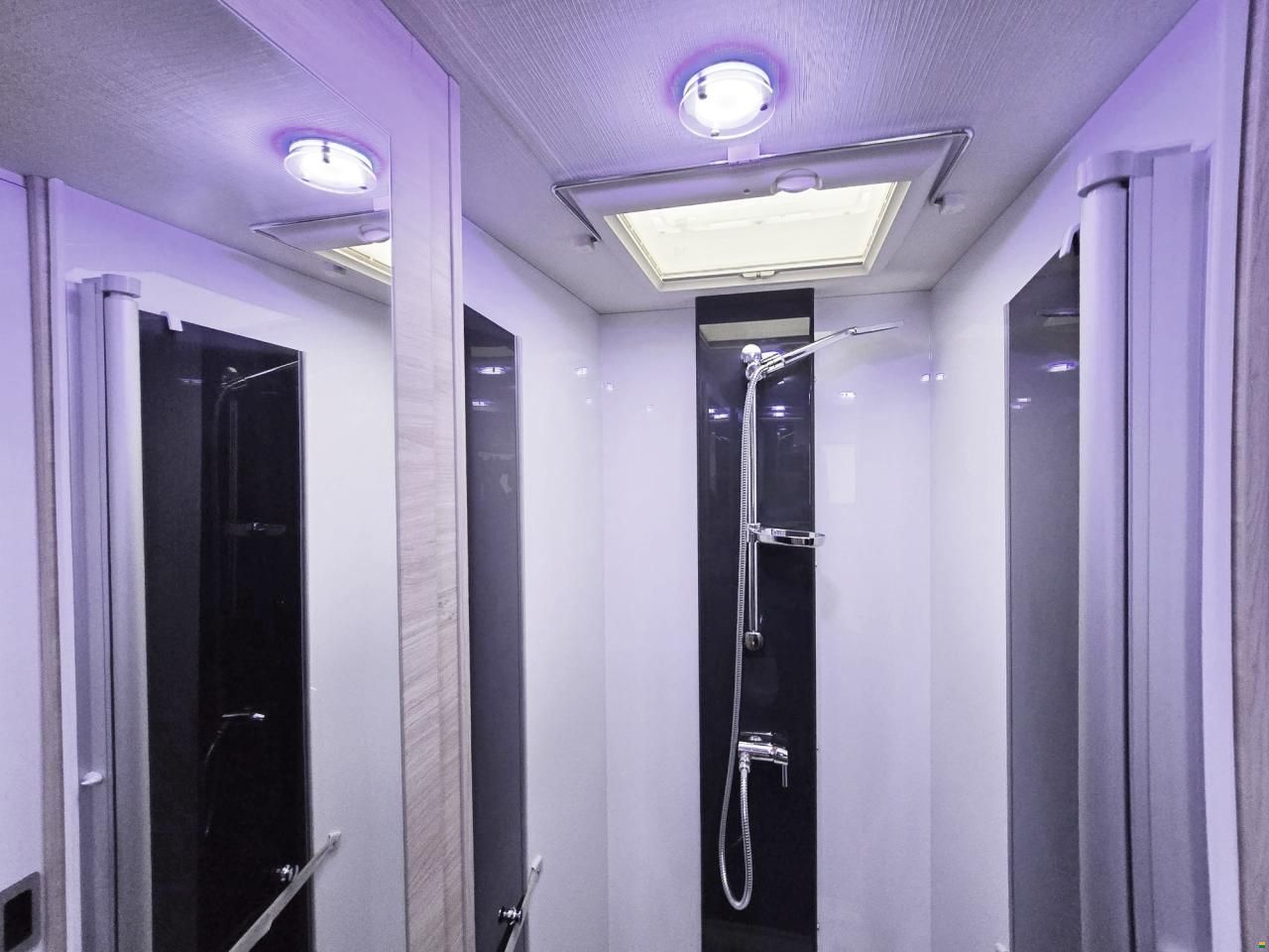 Challenger 260 GRAPHITE EDITION VIP 9-G-AUTOMAT 2.3