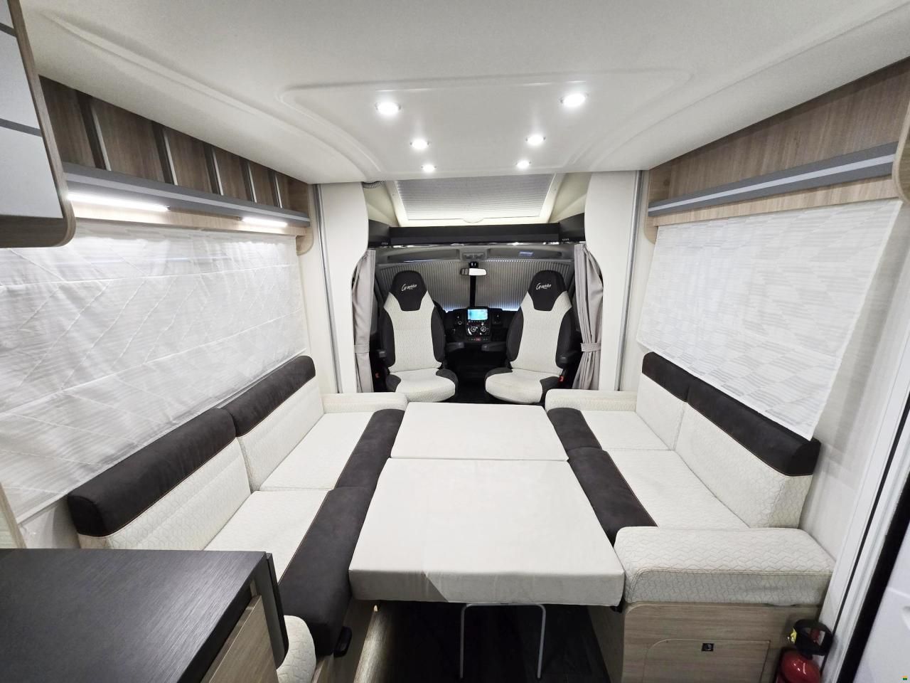 Challenger 260 GRAPHITE EDITION VIP 9-G-AUTOMAT 2.3