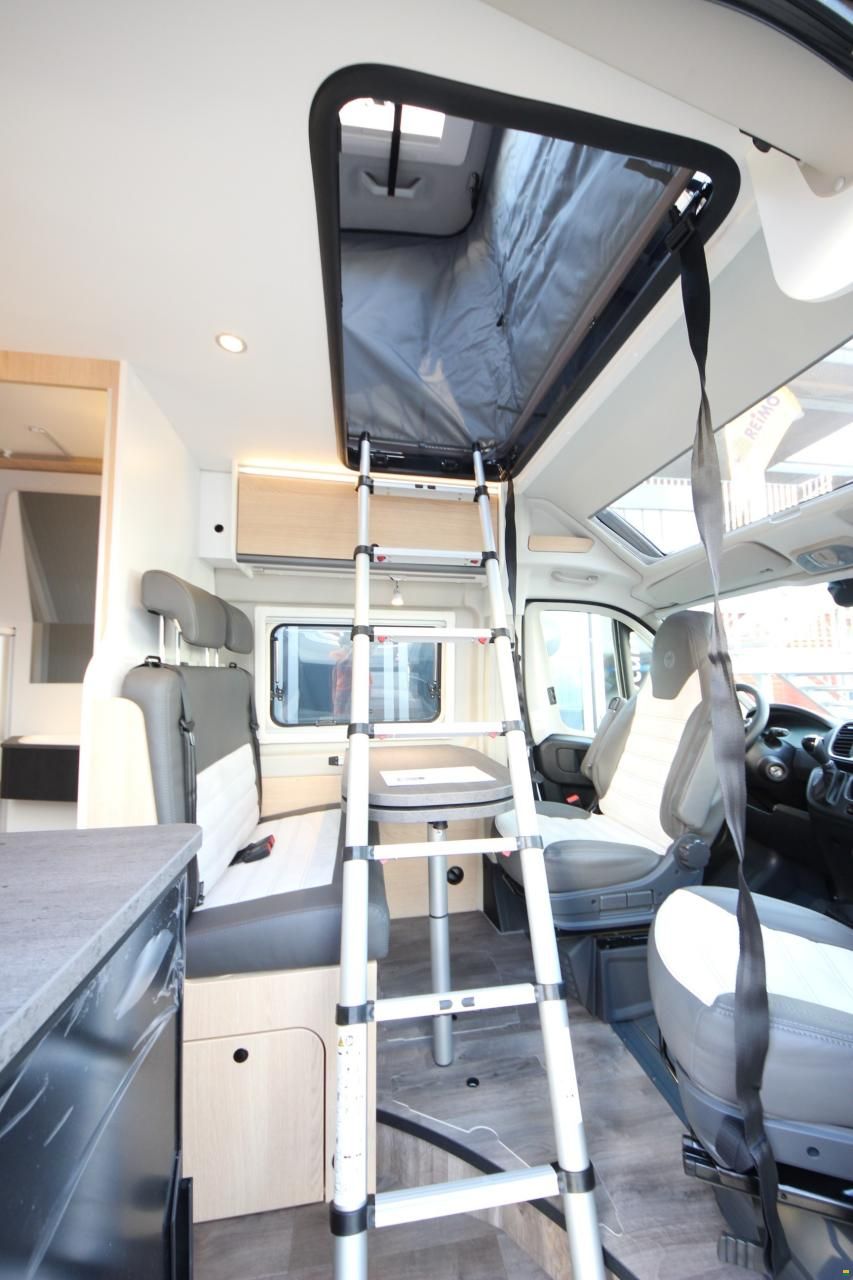 Sunlight Cliff 600 X Adventure