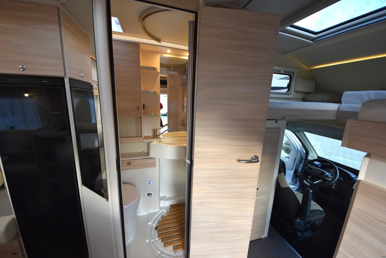 Eura Mobil Activa One 650 HS