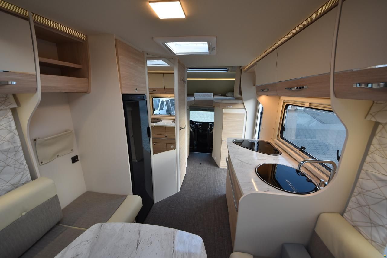 Eura Mobil Activa One 650 HS