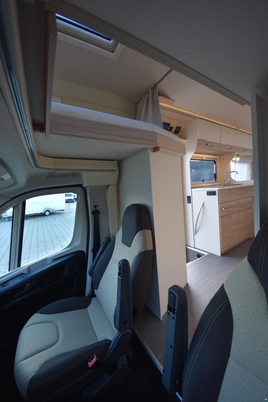 Eura Mobil Activa One 650 HS