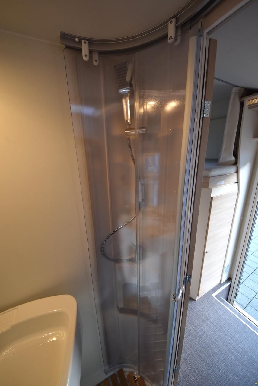 Eura Mobil Activa One 650 HS