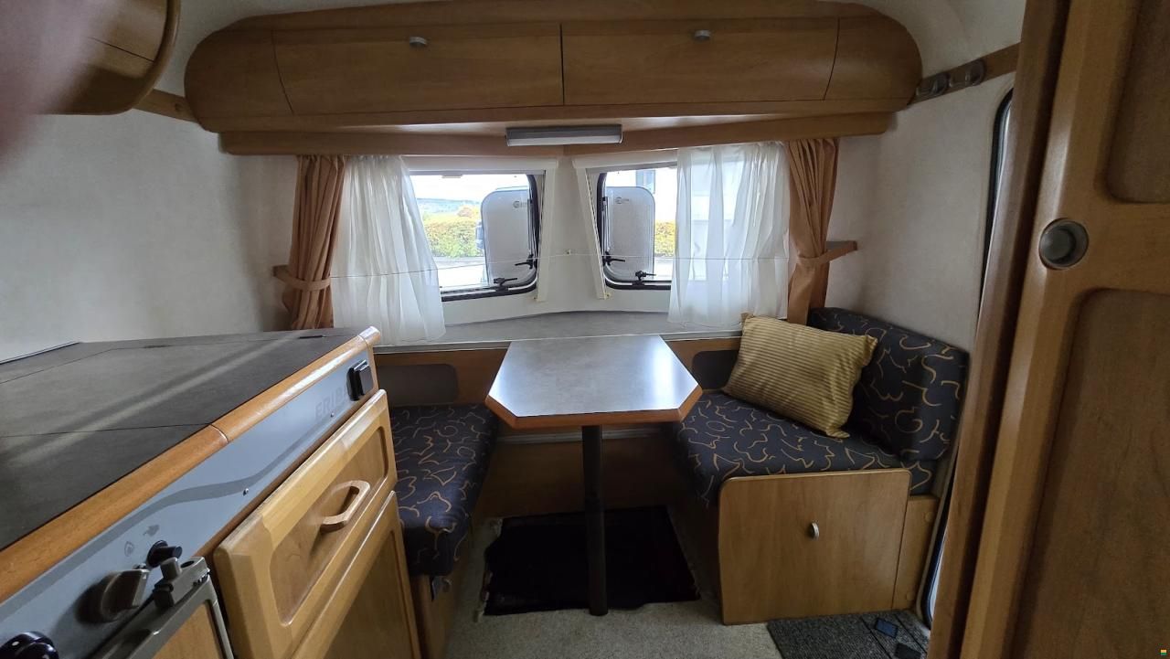 Eriba Touring 310 PAN (Familia)