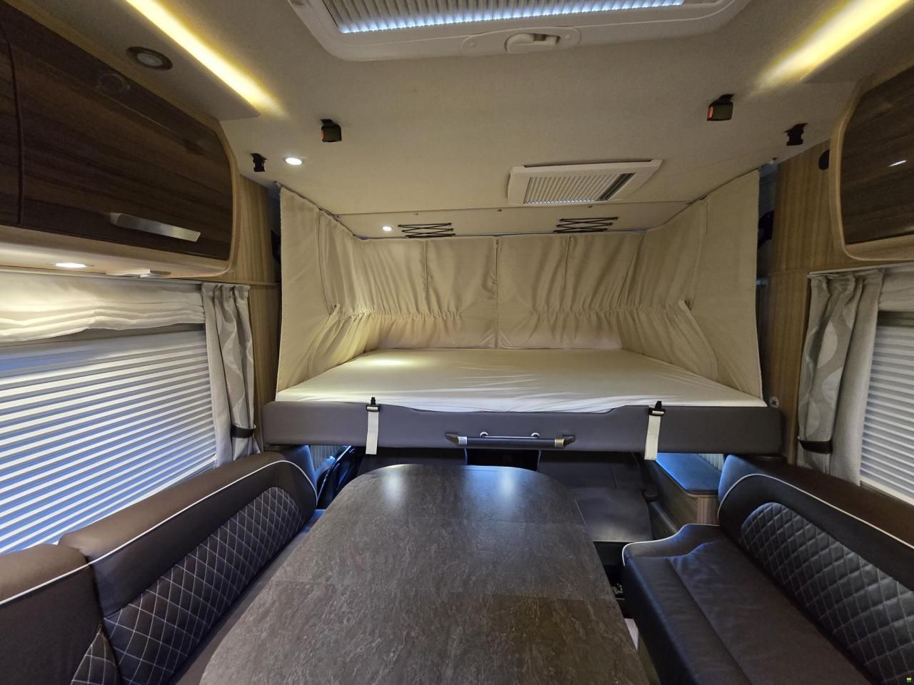 Knaus SUN I 9000 LEG