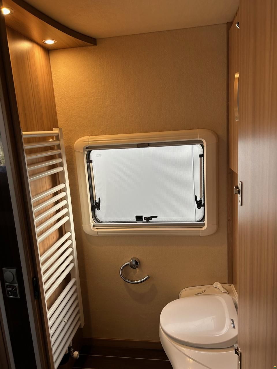 Knaus SUN I 9000 LEG