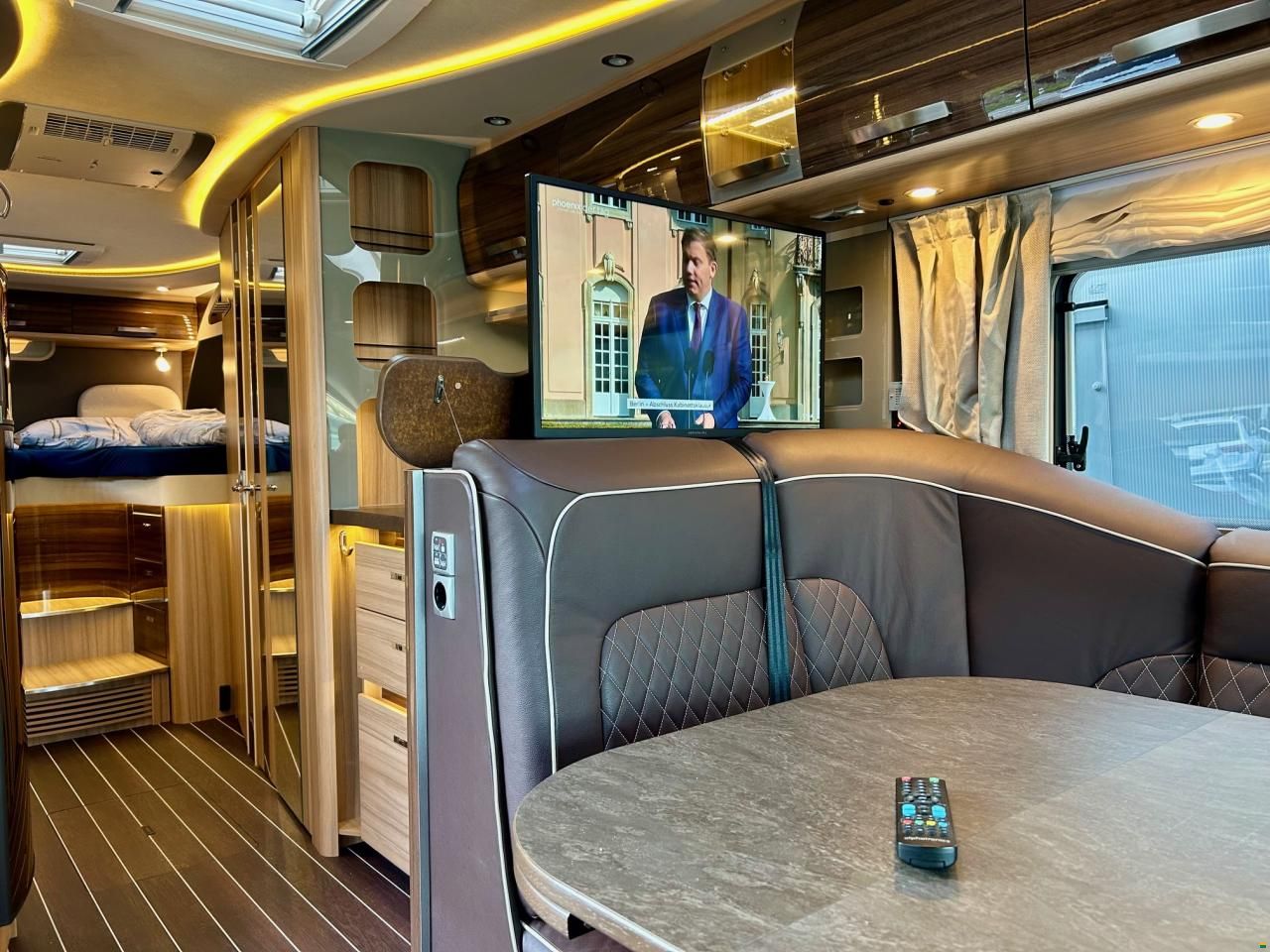 Knaus SUN I 9000 LEG