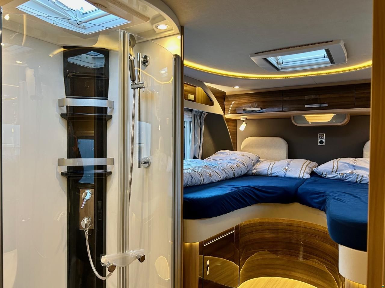 Knaus SUN I 9000 LEG