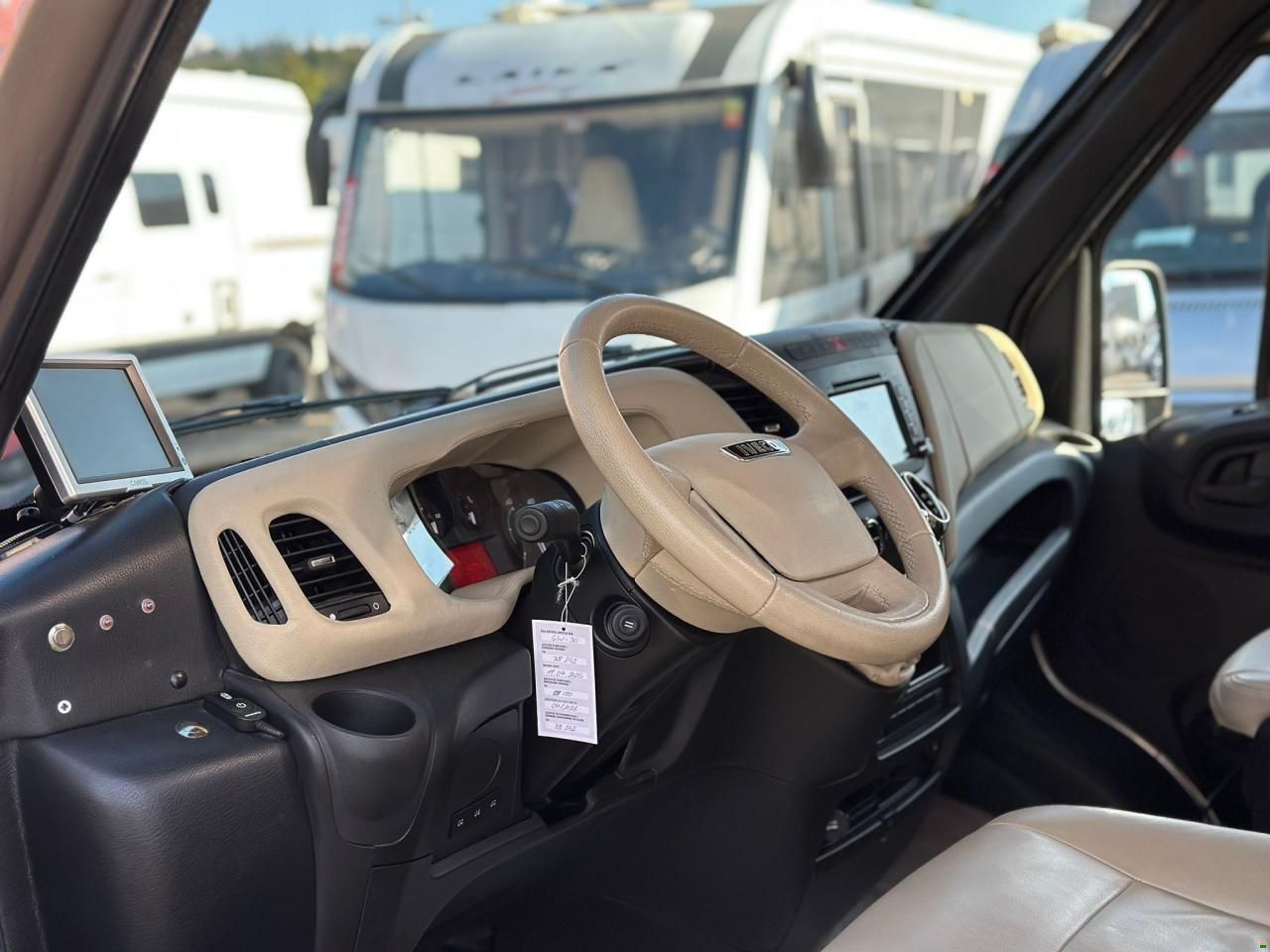 Iveco STARLINER by Maurer Wohnmobile Schweizer