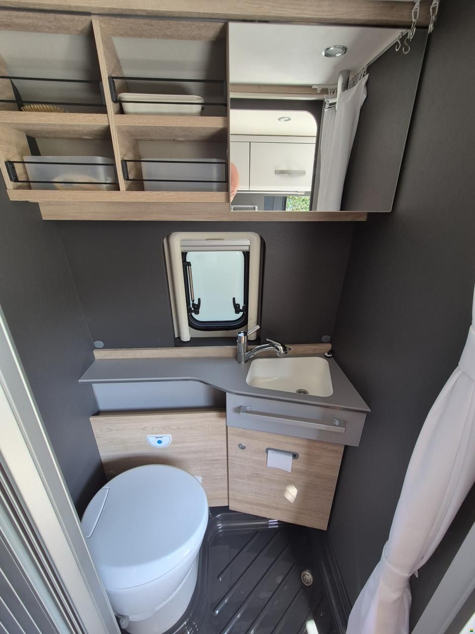 Dethleffs Globetrail 600 DK