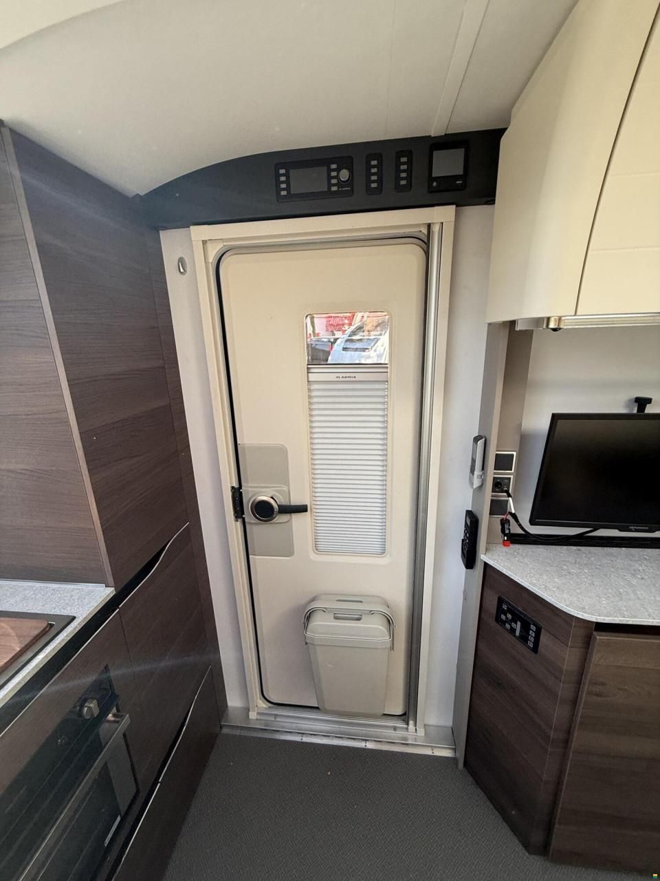 Adria Alpina 663 HT