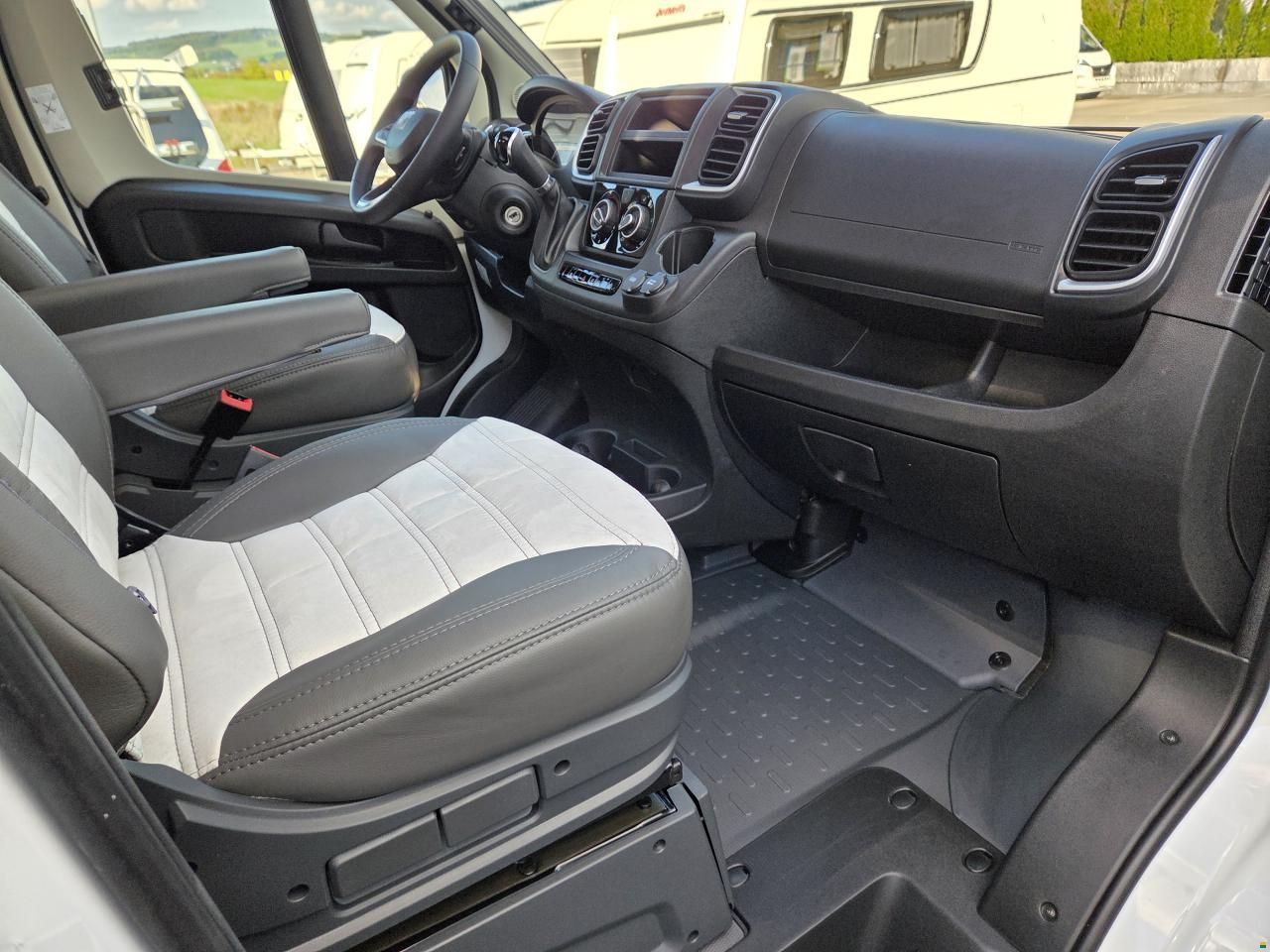 Sunlight V69 Adventure Edition