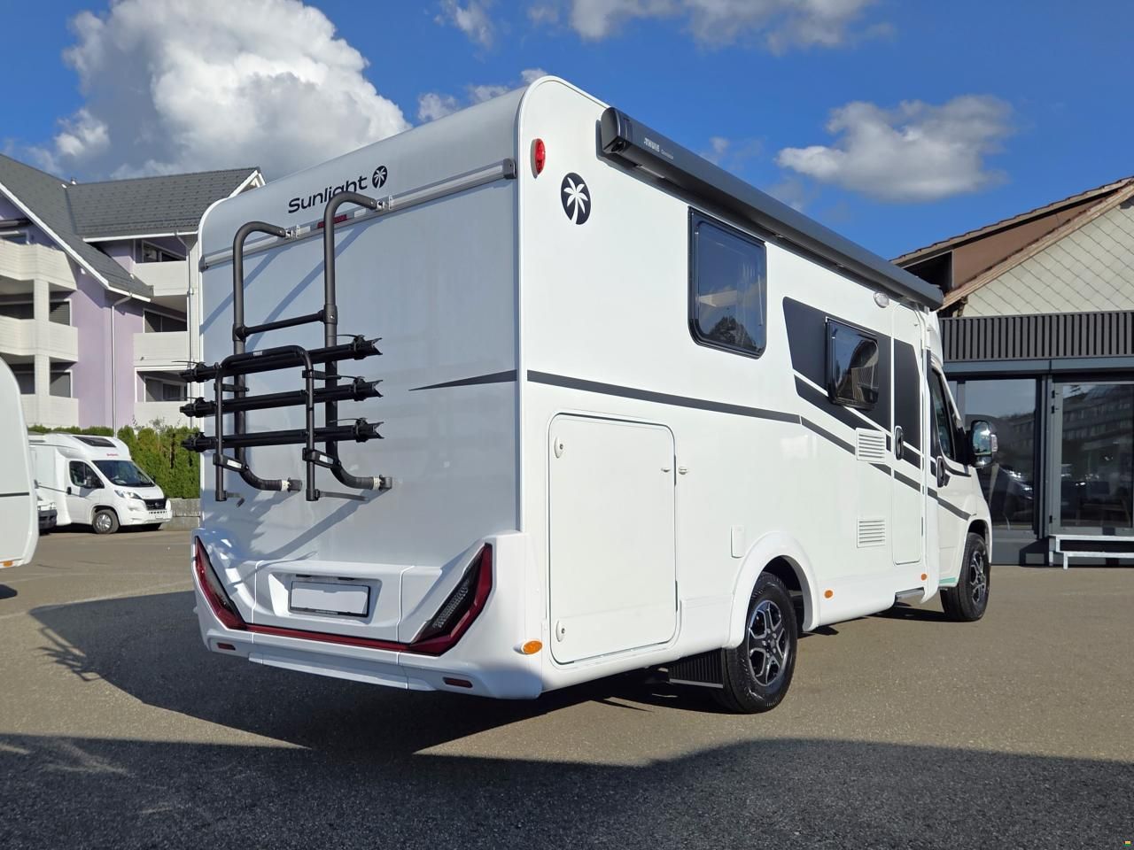 Sunlight V69 Adventure Edition