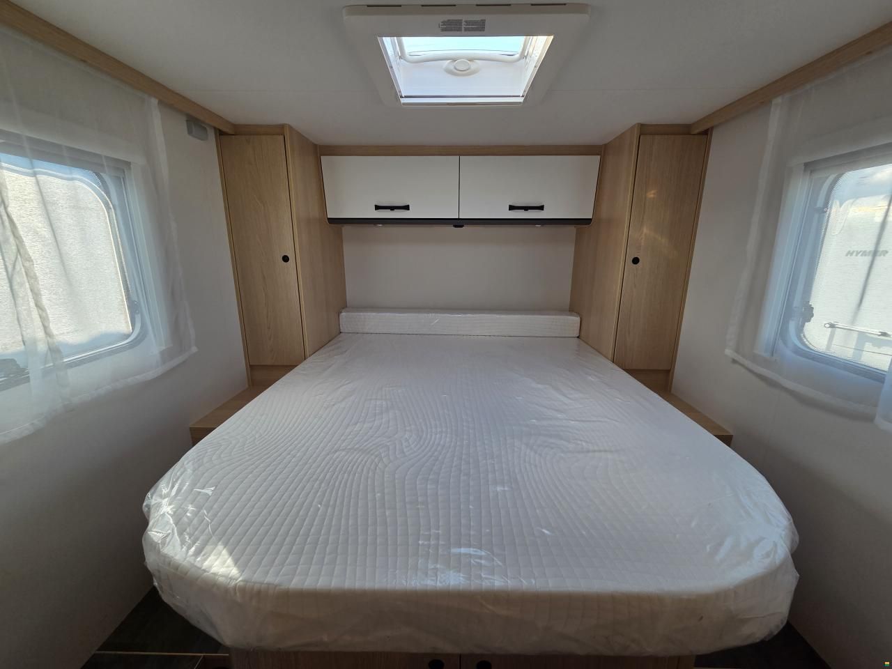 Sunlight V69 Adventure Edition