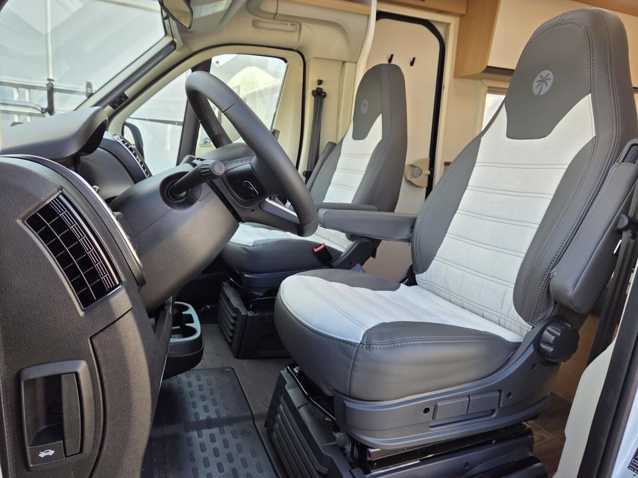 Sunlight V69 Adventure Edition