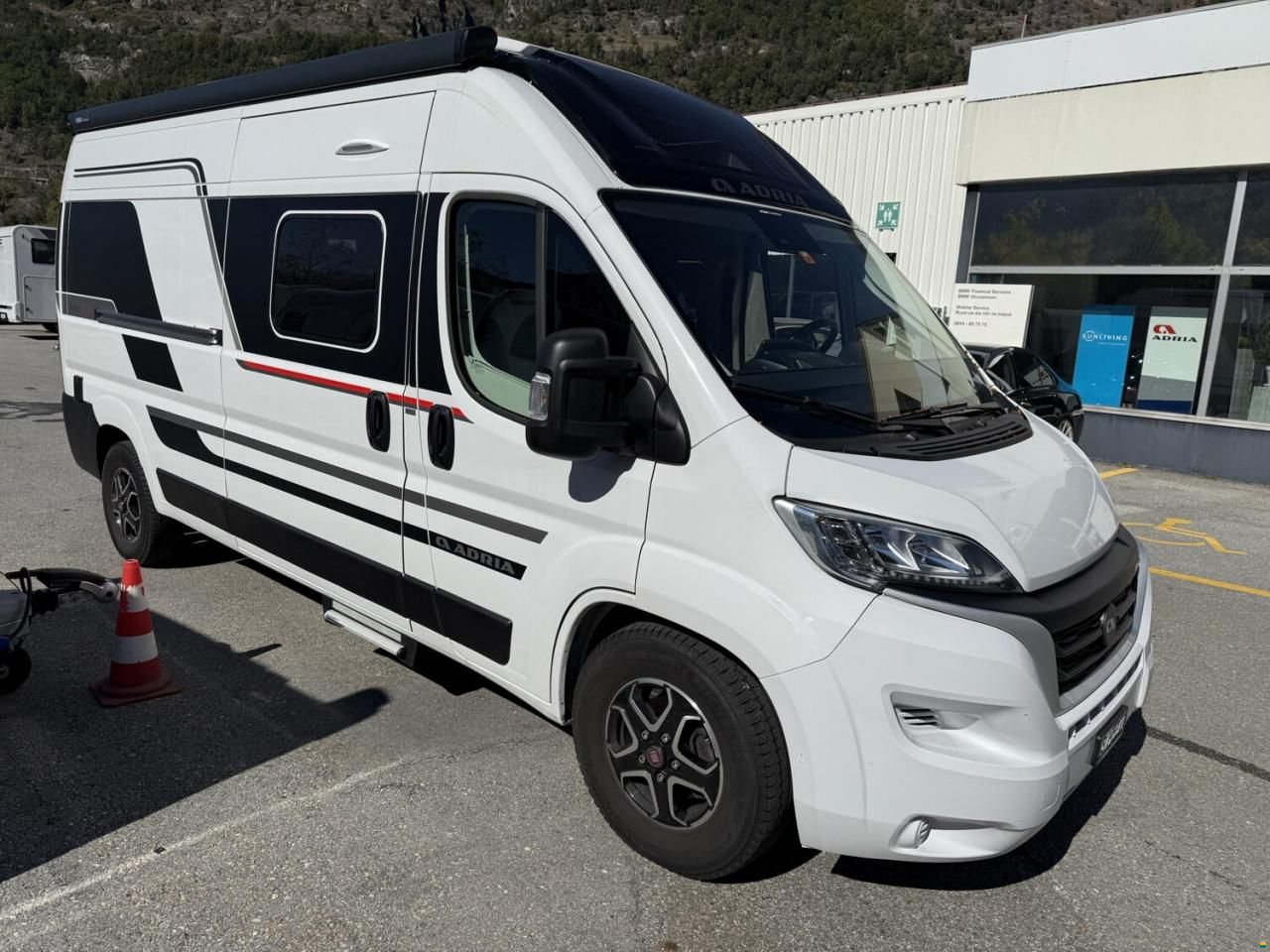 Adria Twin Sports 600 SX