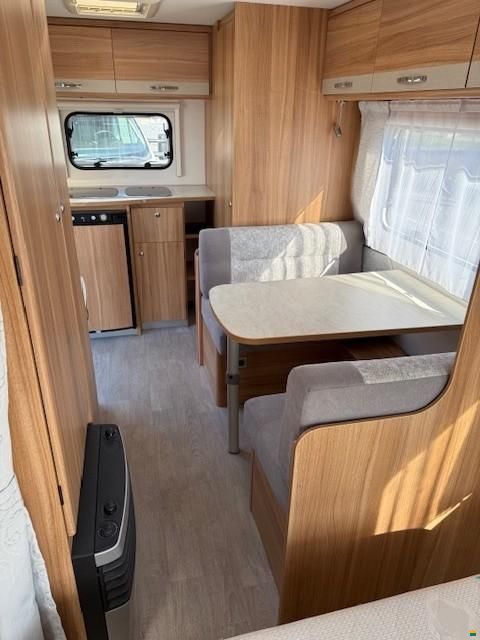 Caravelair Antares 460