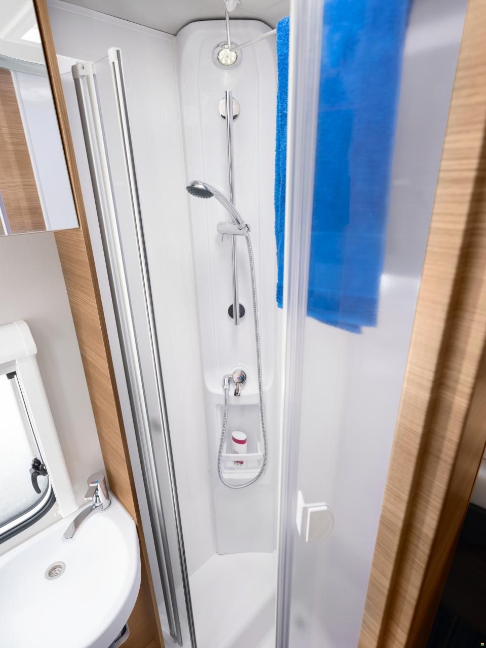 Knaus Live Wave 650MG Fiat Automatik