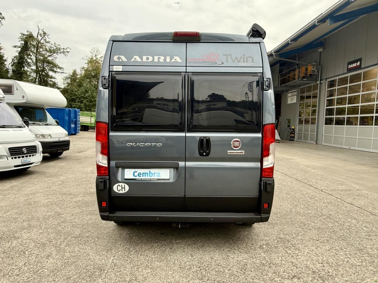 Adria Twin-600 SPT