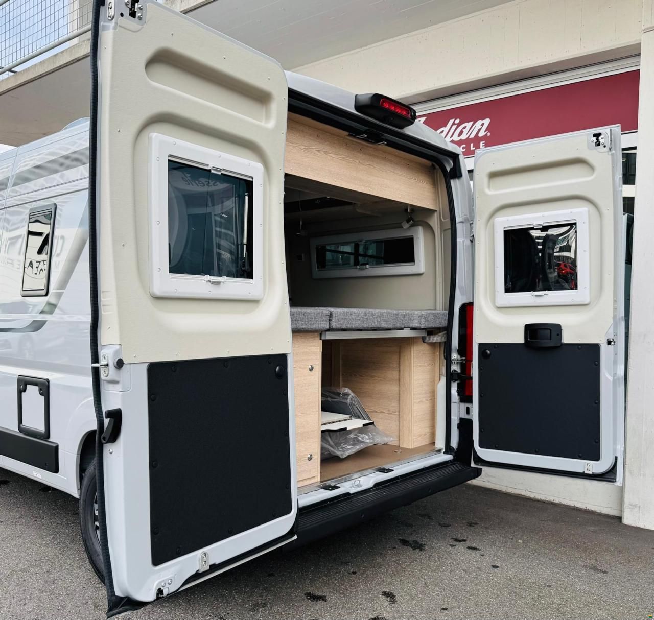 Pössl Summit 600 B Plus Automatik