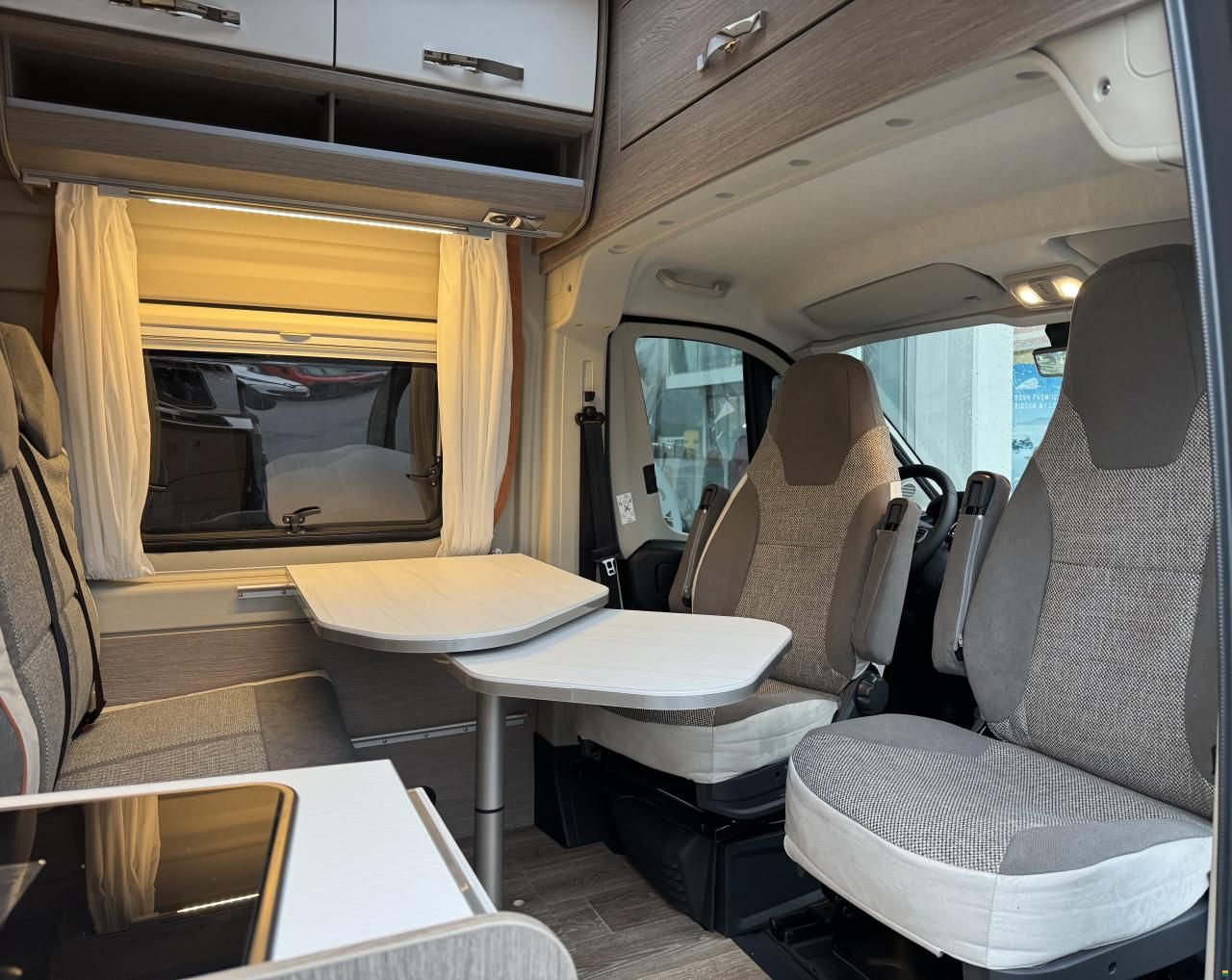 Pössl Roadcruiser Revolution *Hubbett*