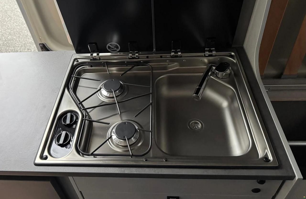 Pössl Summit 600 L Shine *Längsbetten*