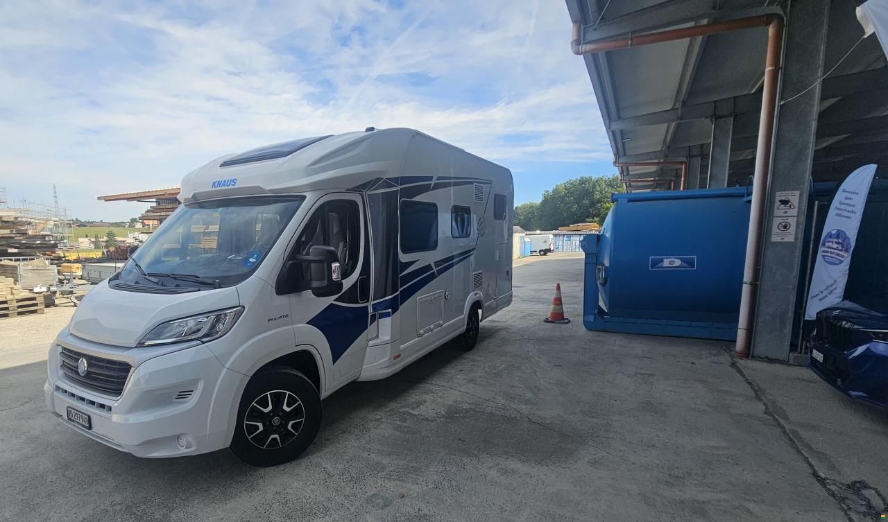 Knaus Live Wave 650 MG