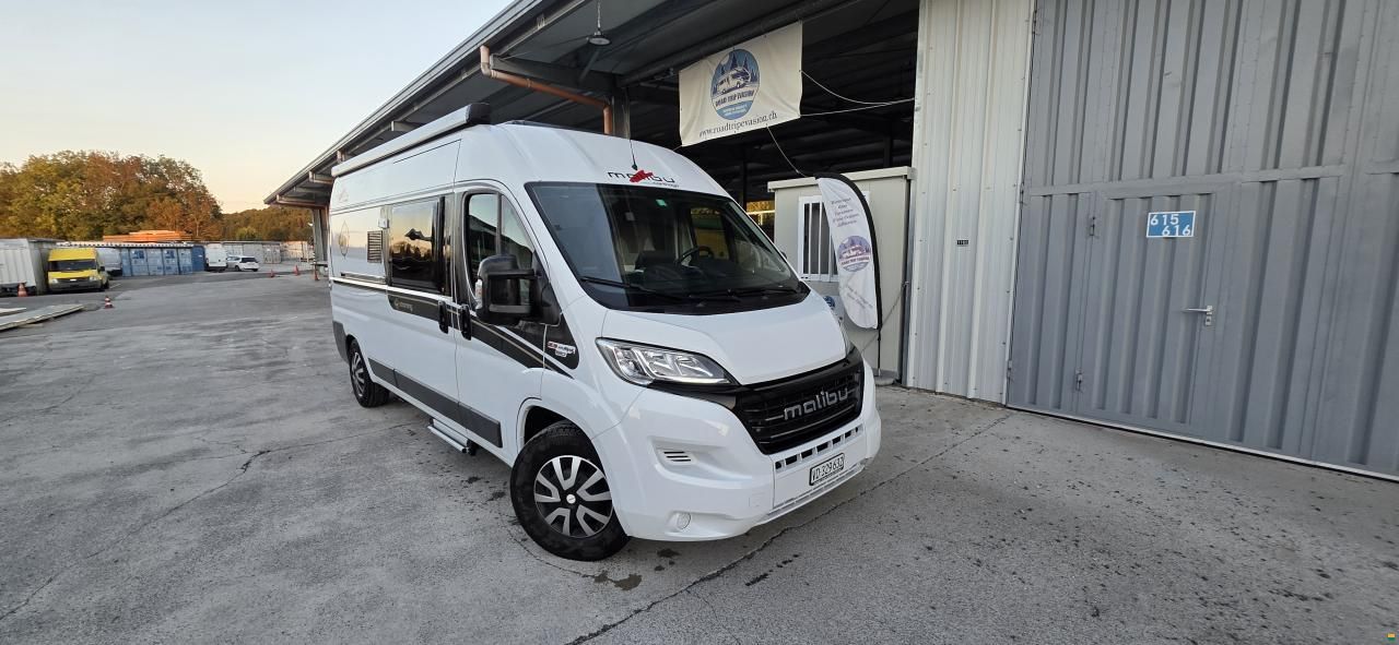 Malibu 600 DB Charming