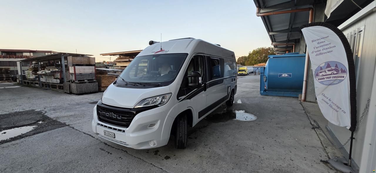 Malibu 600 DB Charming