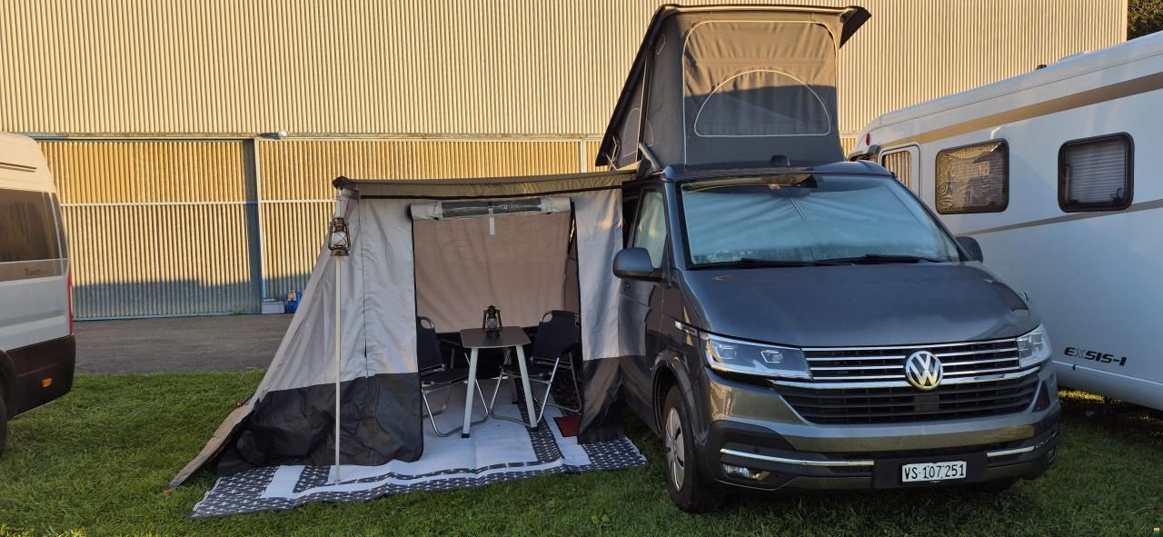 Volkswagen t6 california automatic