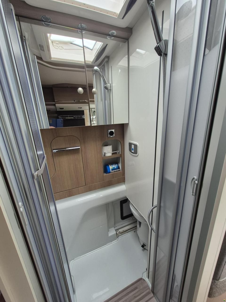 Malibu Van compact 600 LE