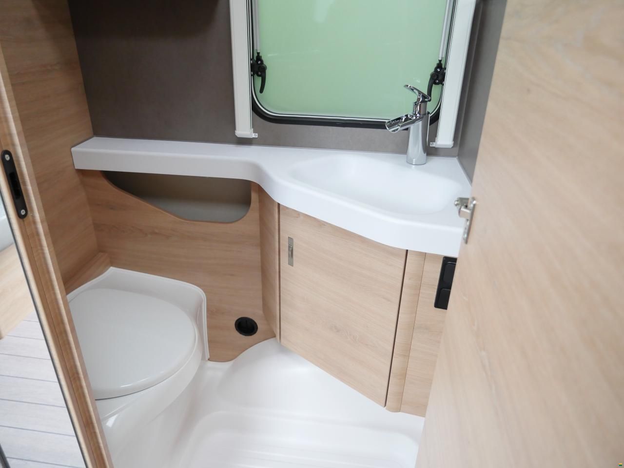 Knaus Südwind 500 EU Black Selection