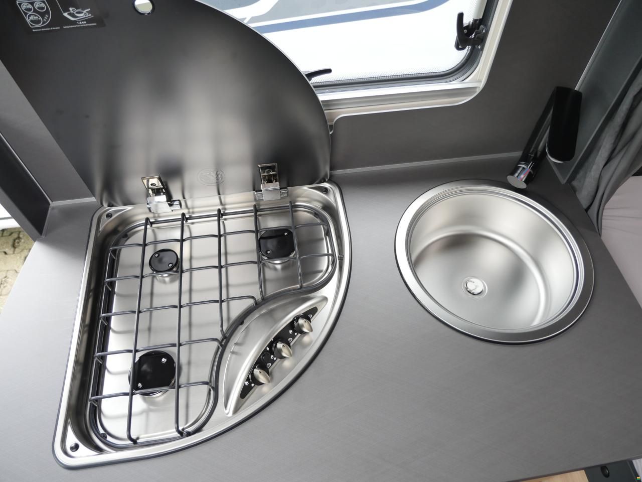 Knaus Live Ti 590 MF Platinum Selection