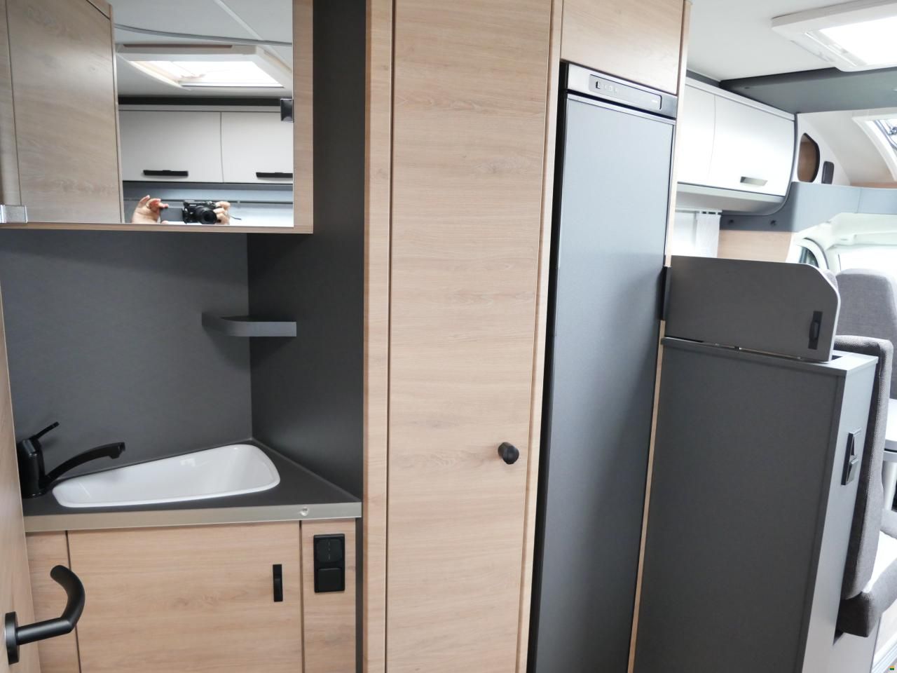 Knaus Live Ti 590 MF Platinum Selection