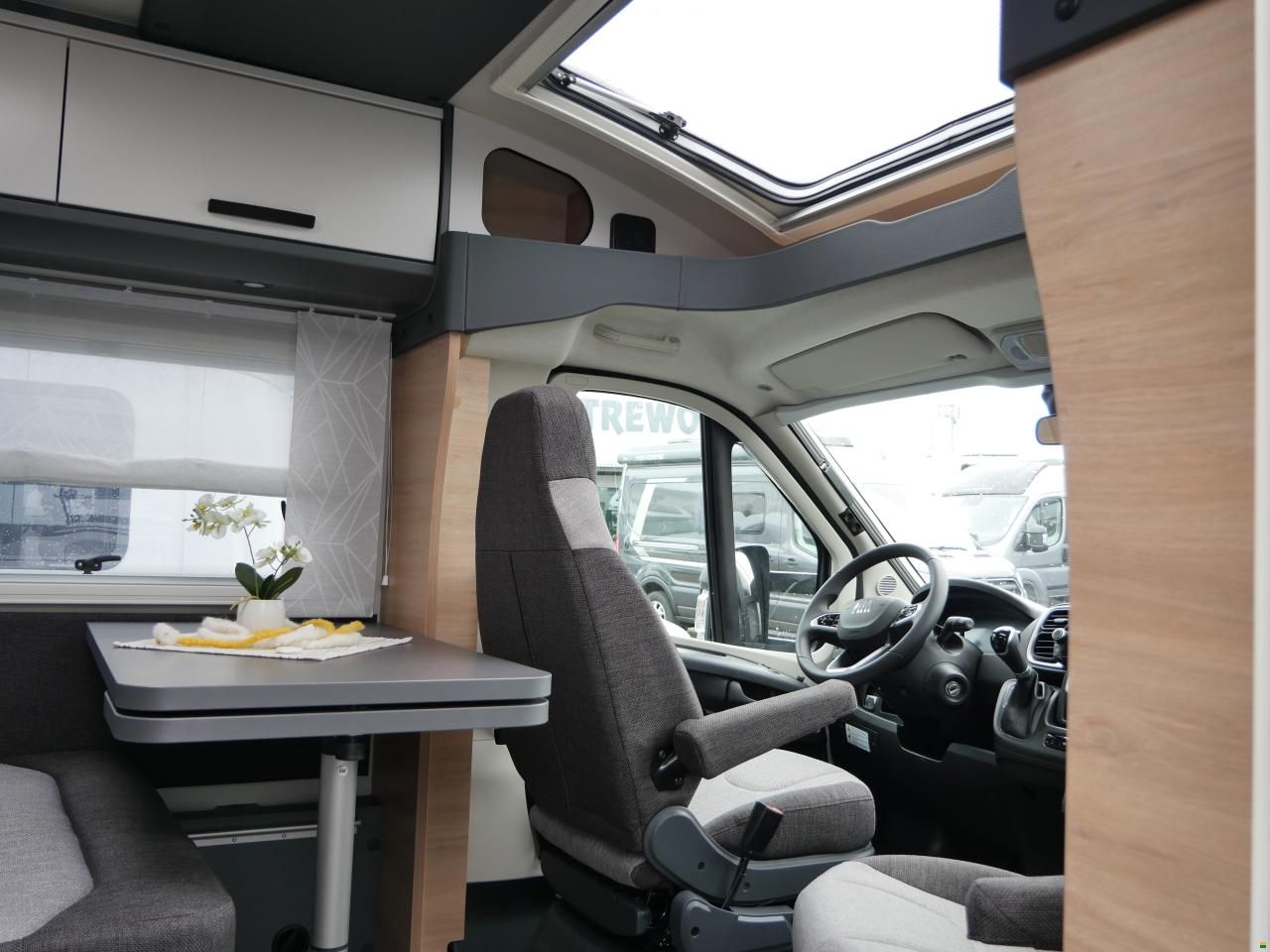 Knaus Live Ti 590 MF Platinum Selection