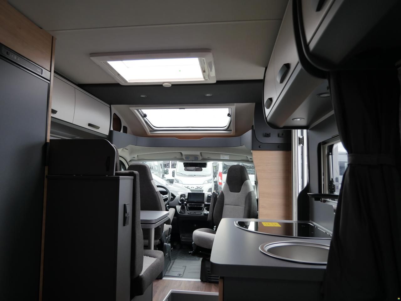 Knaus Live Ti 590 MF Platinum Selection