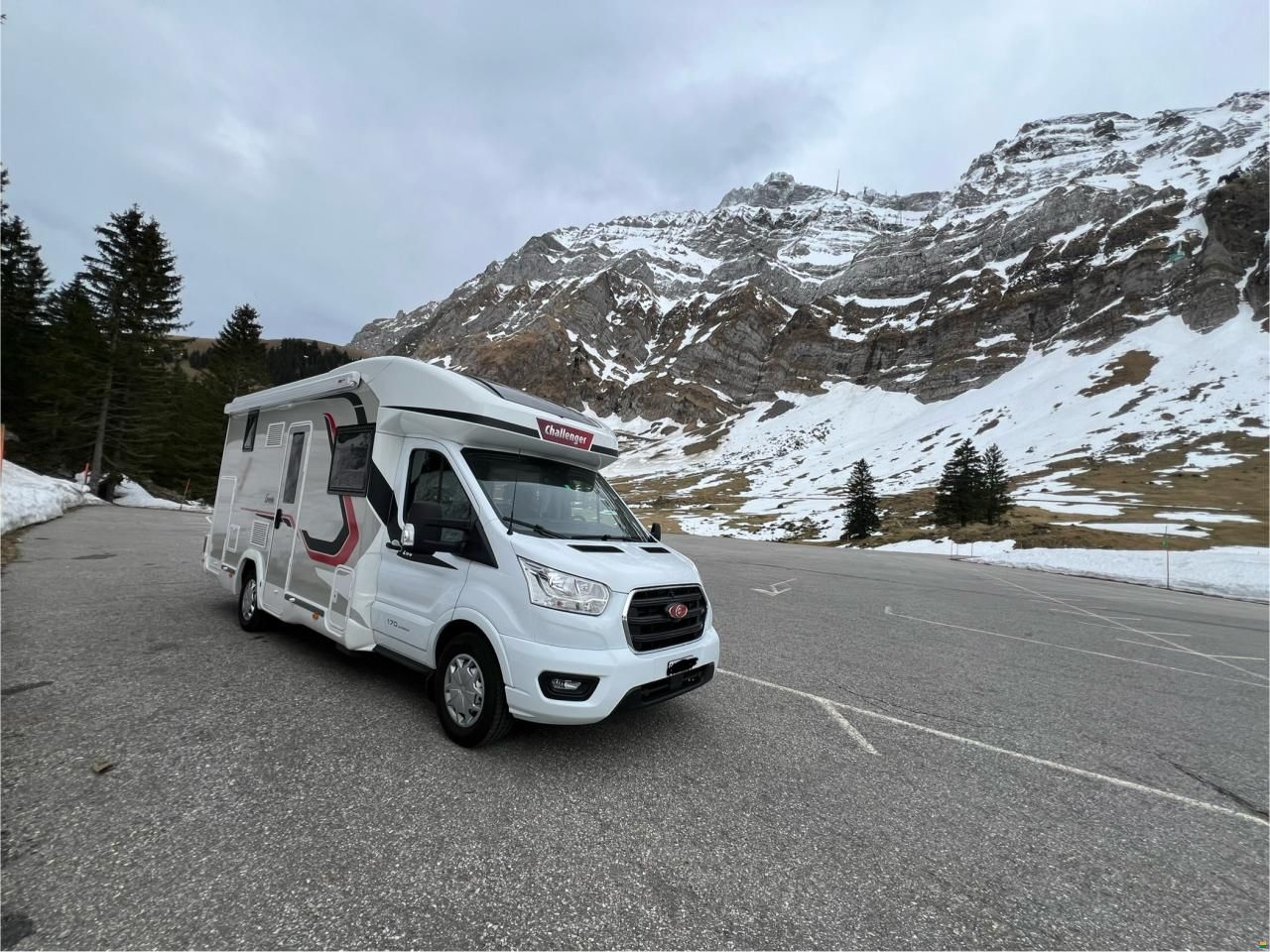 Challenger 260 Graphite Ultimate