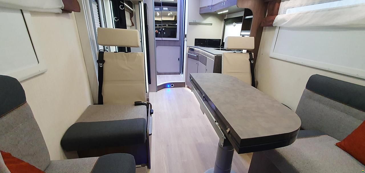 Challenger 260 Graphite Ultimate