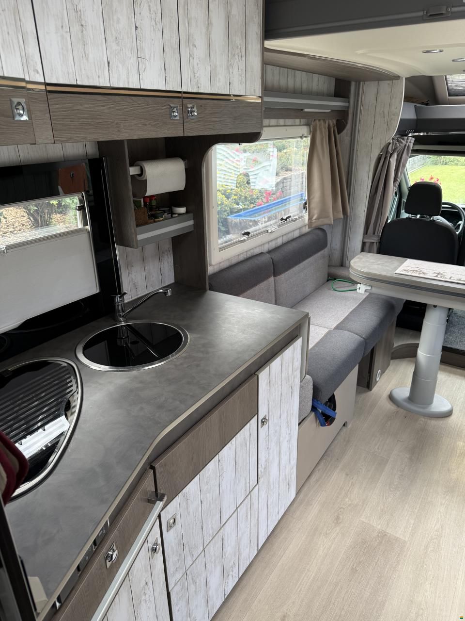 Challenger 260 Graphite Ultimate