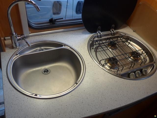 Hymer Van 572