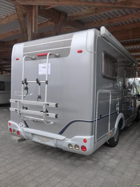 Hymer Van 572
