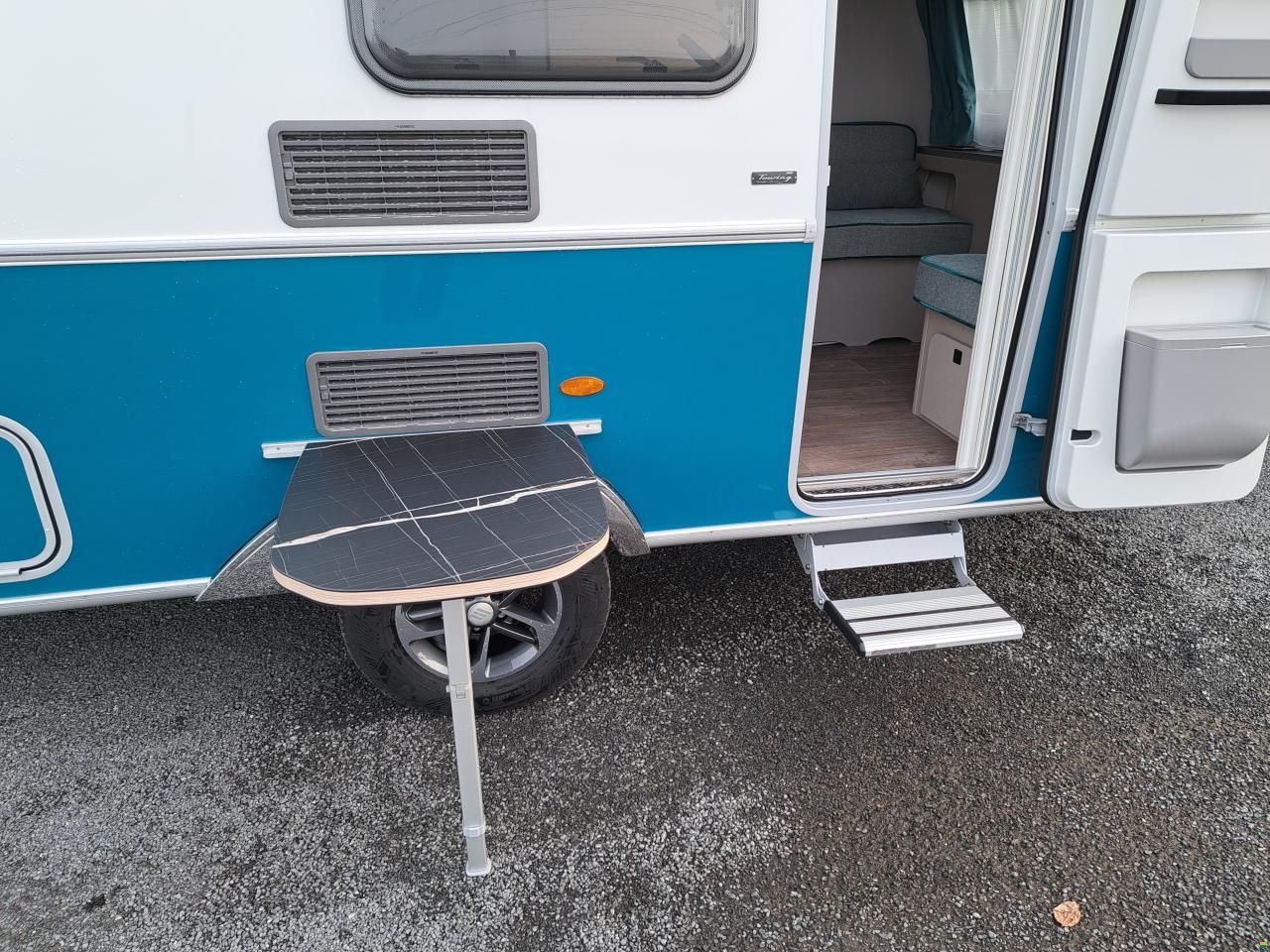 Eriba Touring 542  Harbour Blue