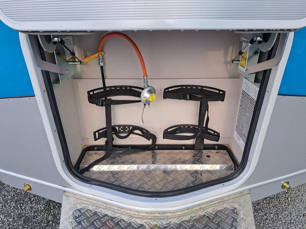 Eriba Touring 542  Harbour Blue