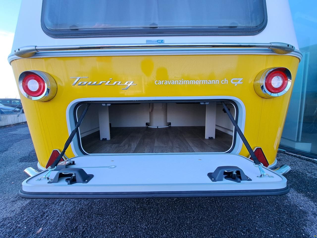 Eriba Touring 542 Nugget Gold