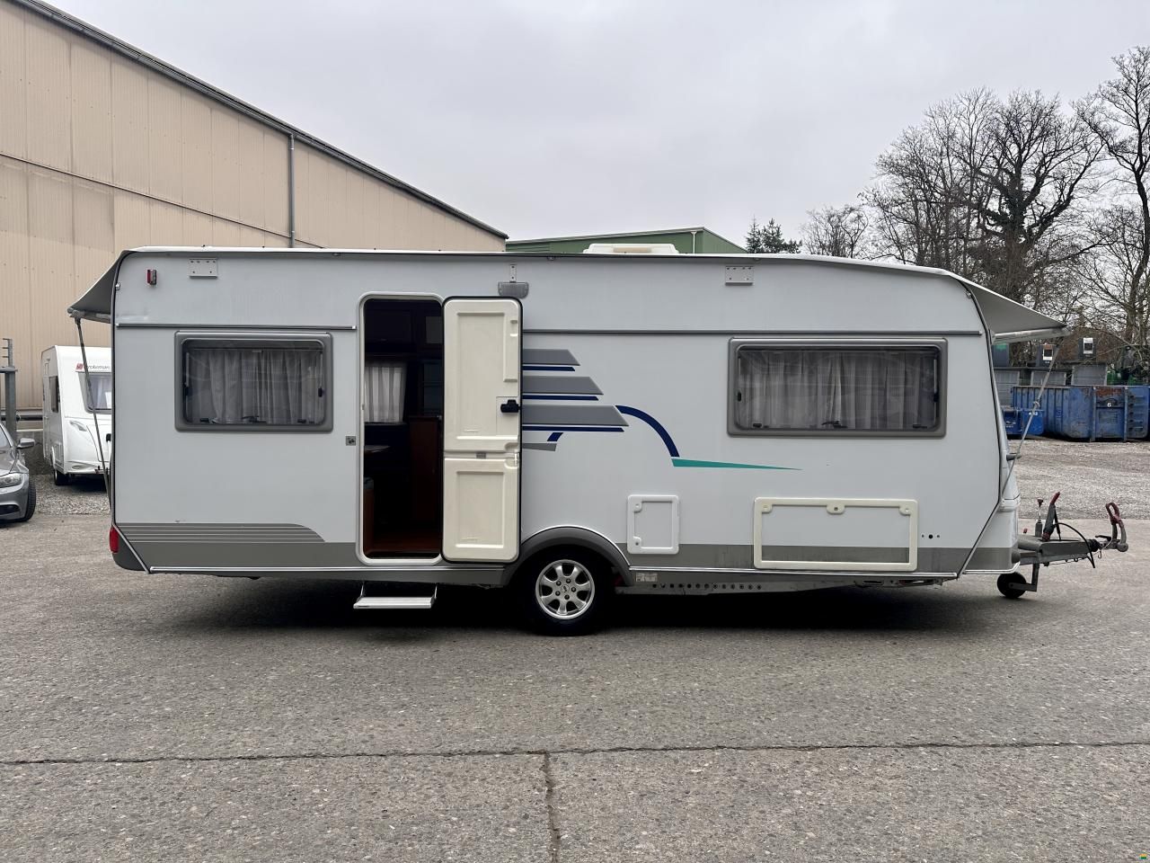 Hymer 540A - Längsbetten - Schutzdach
