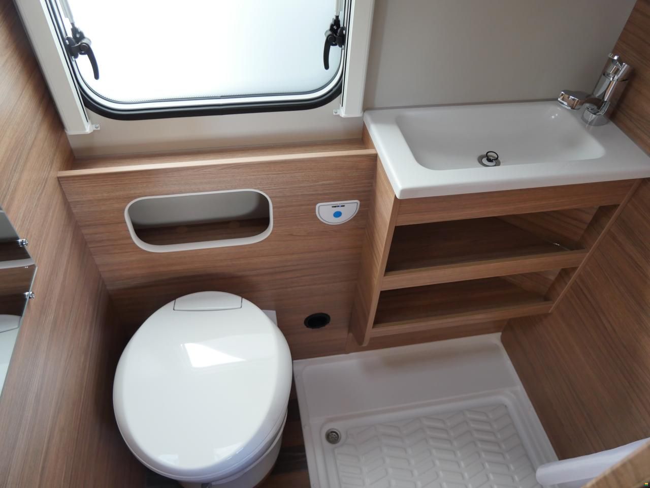 Weinsberg Cara Home 650 MEG