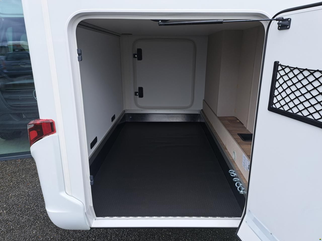 Hymer Exsis-i 580 Pure