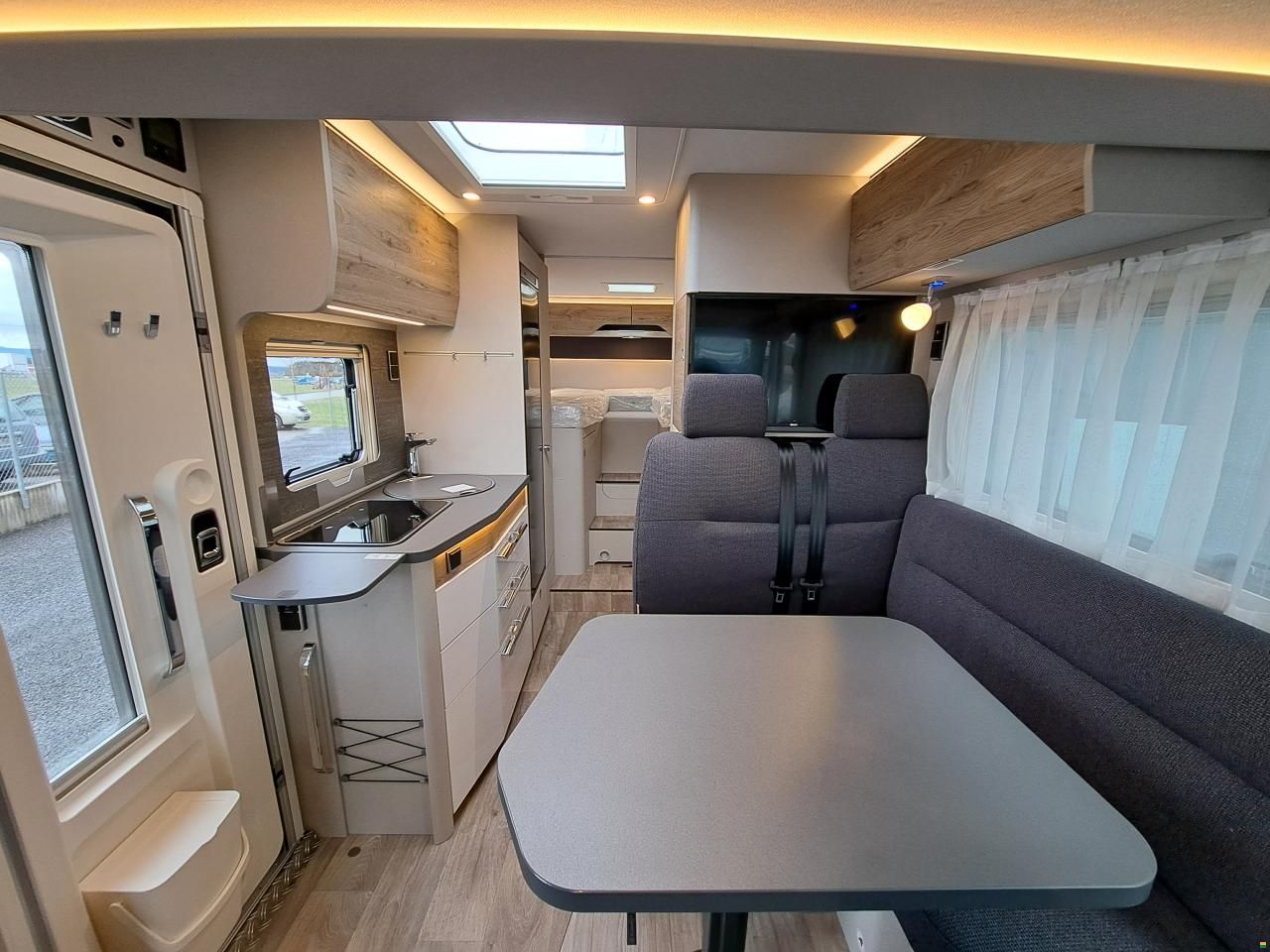 Hymer Exsis-i 580 Pure
