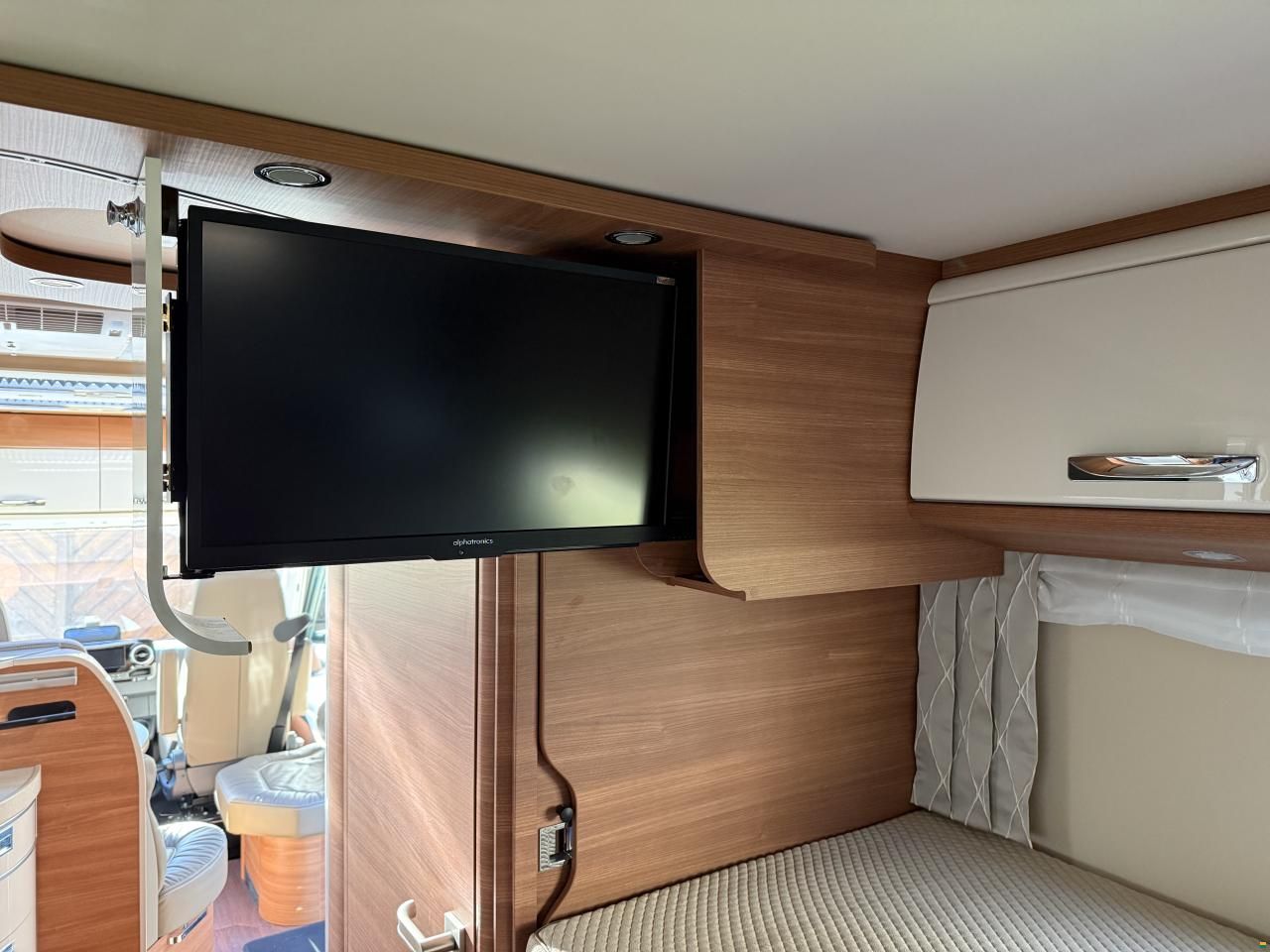 Carthago Chic c-line I 4.9 LE