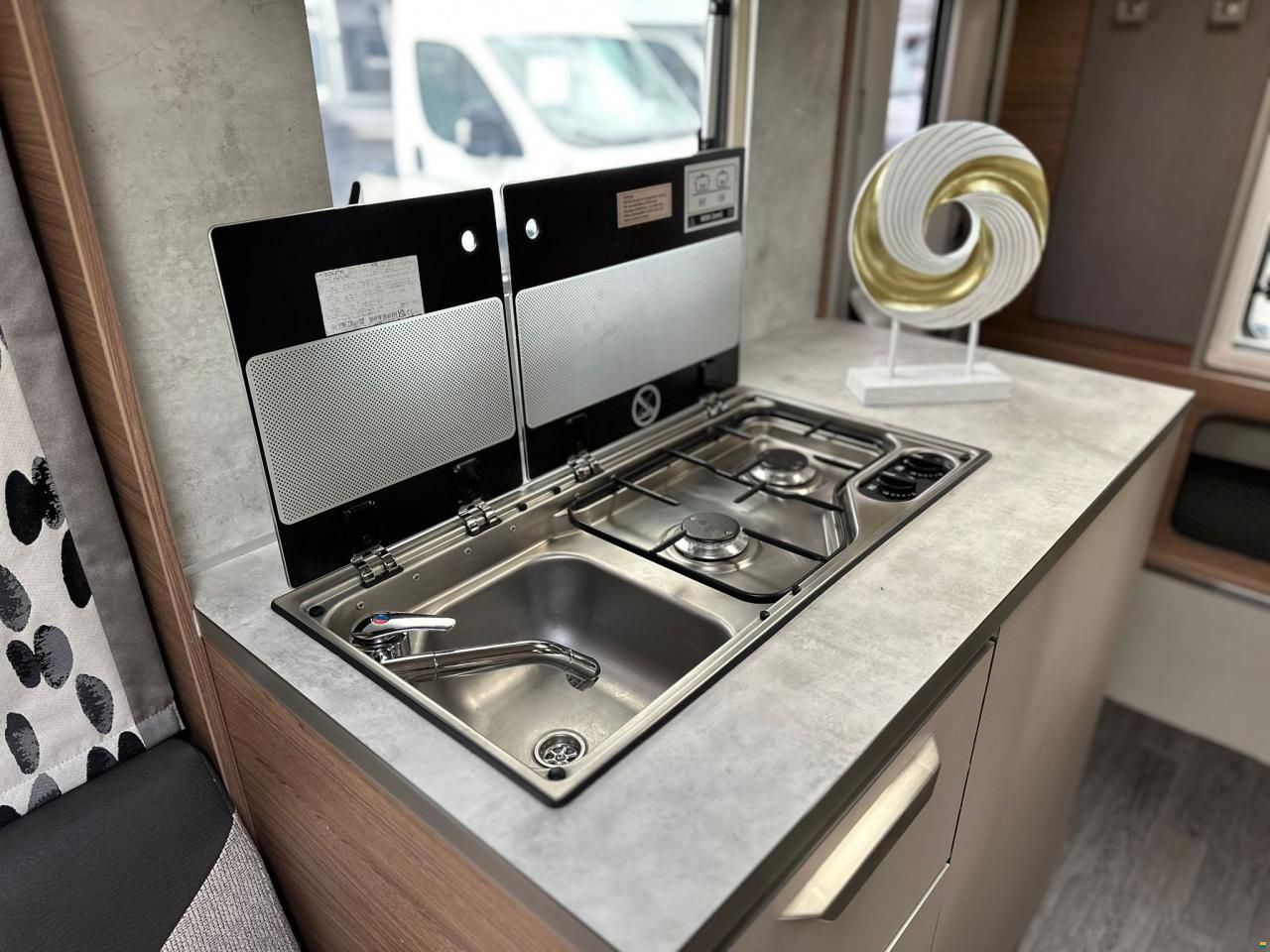 Knaus Tourer Van 500 LT